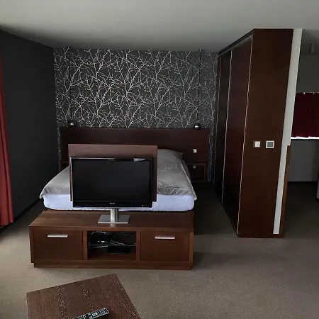 Glass House Apartment Kosice